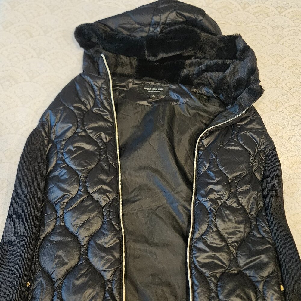 NWT Womens Marc New York Sleeveless Faux Fur Hooded Quilted Vest Black